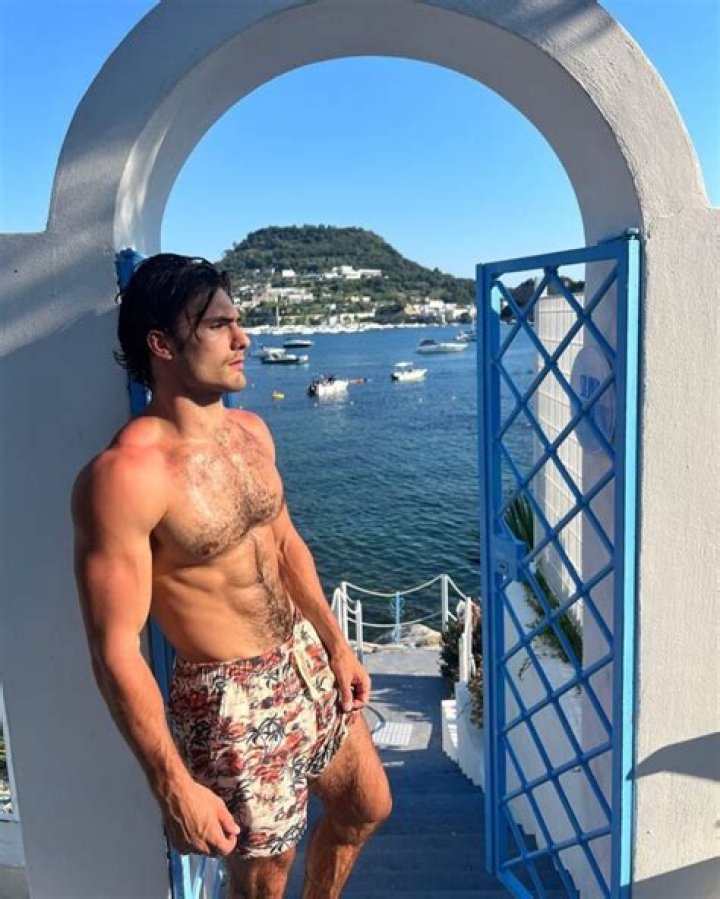 JB Andreassi Height, Weight, Net Worth, Age, Birthday, Wikipedia, Who, Instagram, Biography